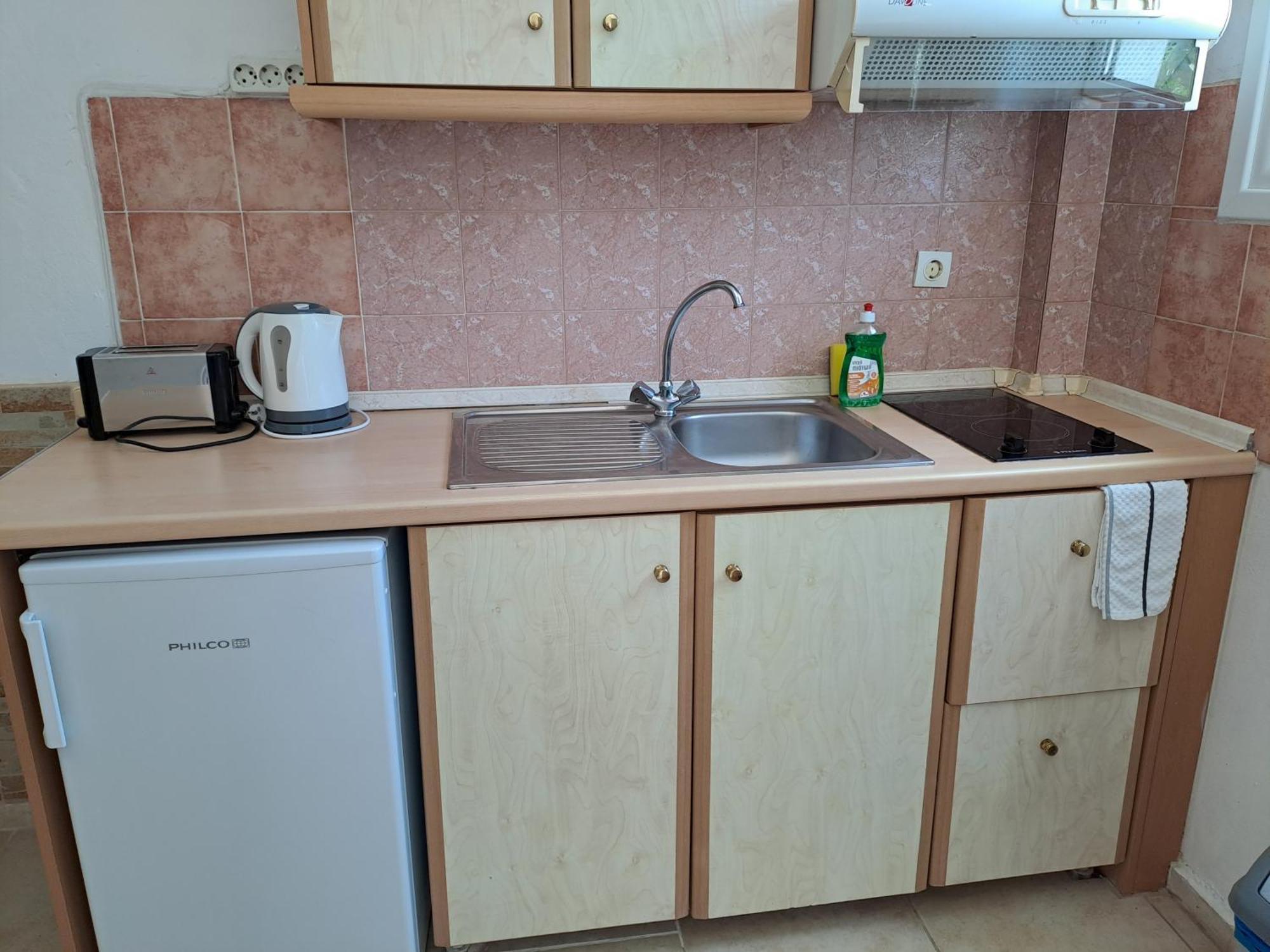 Evridiki Apartments Mesongí エクステリア 写真